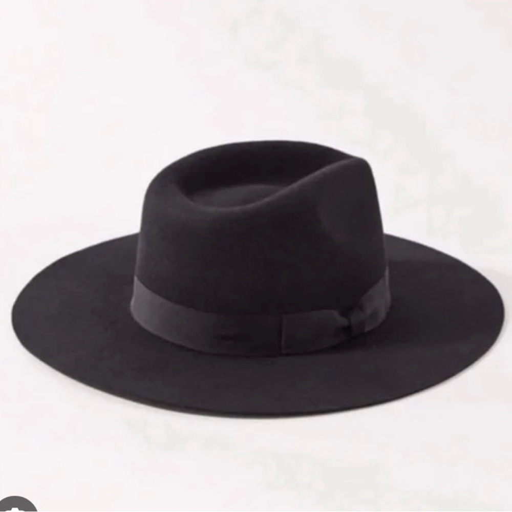 Urban Outfitters Wide Brim Hat Black